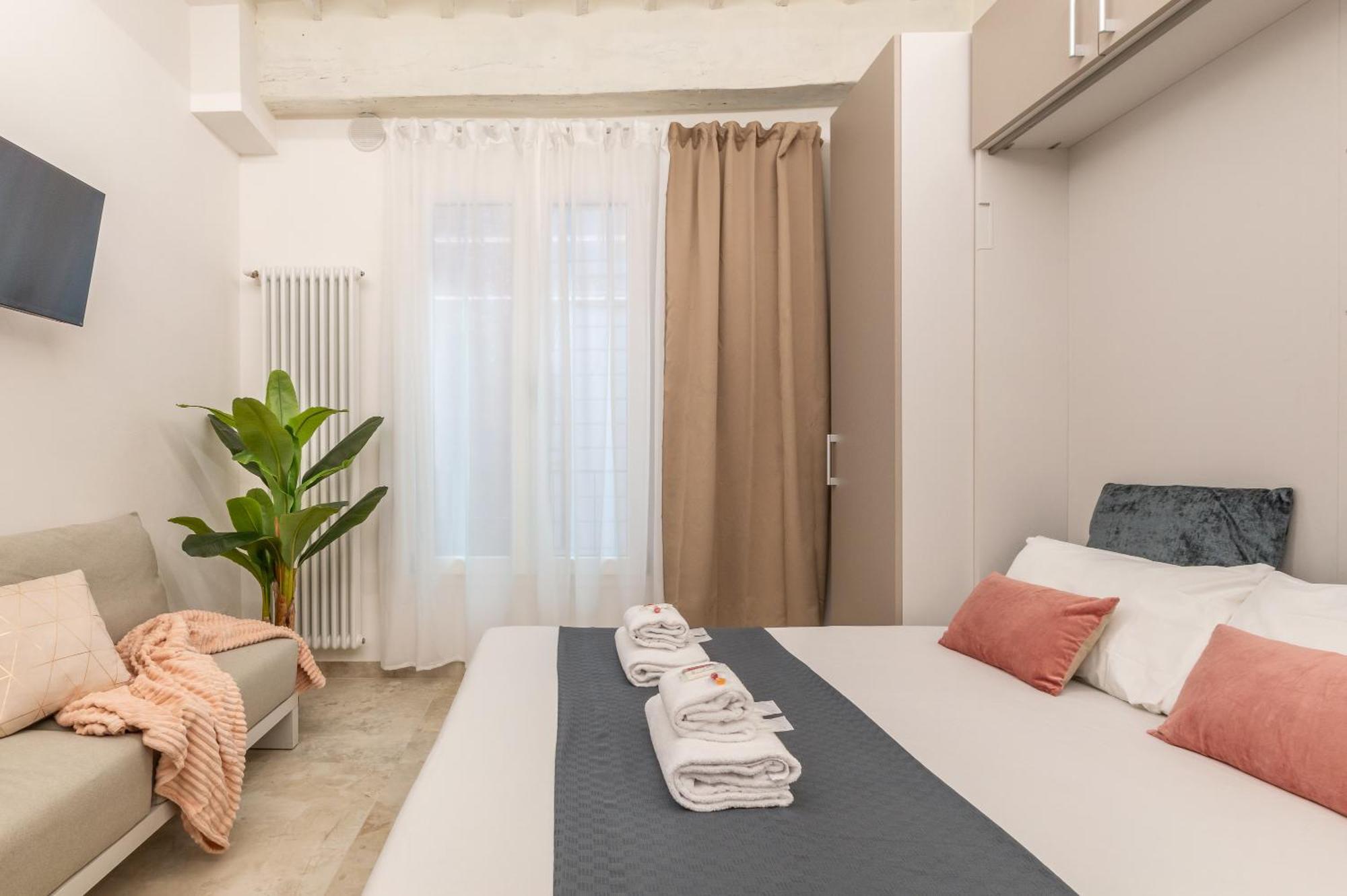 Lady Glam Suite Siena Esterno foto